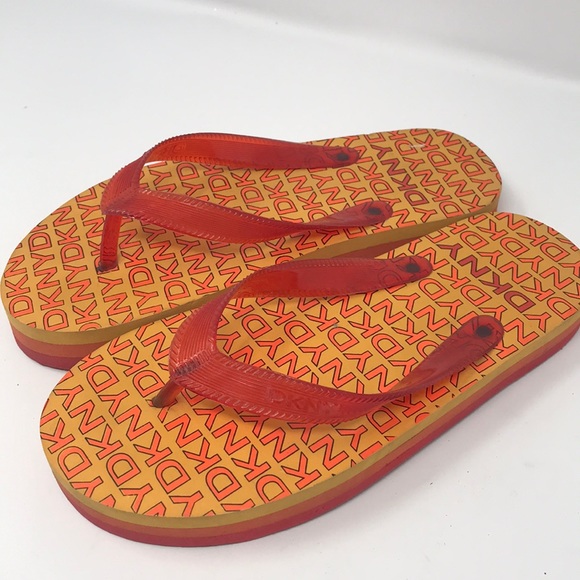 dkny flip flops
